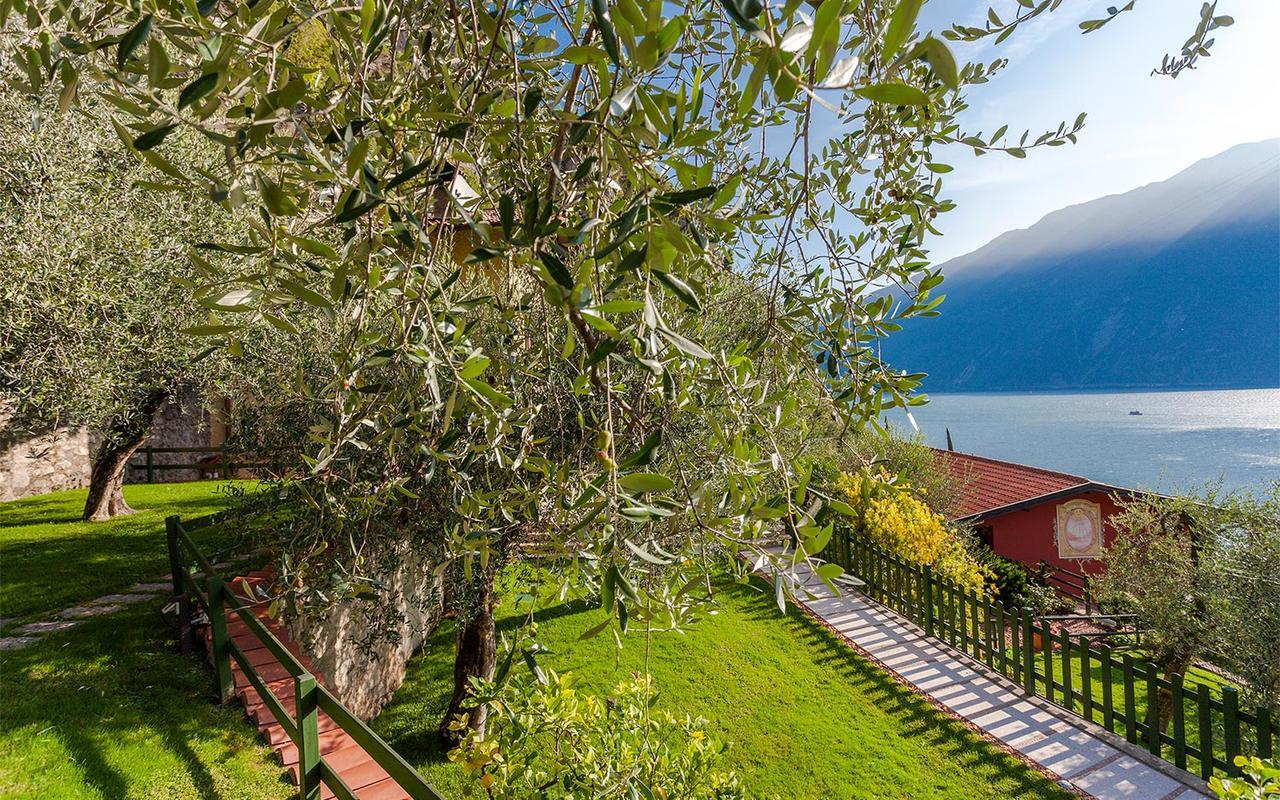 Hotel La Gardenia & Villa Oleandra Limone sul Garda Exterior foto